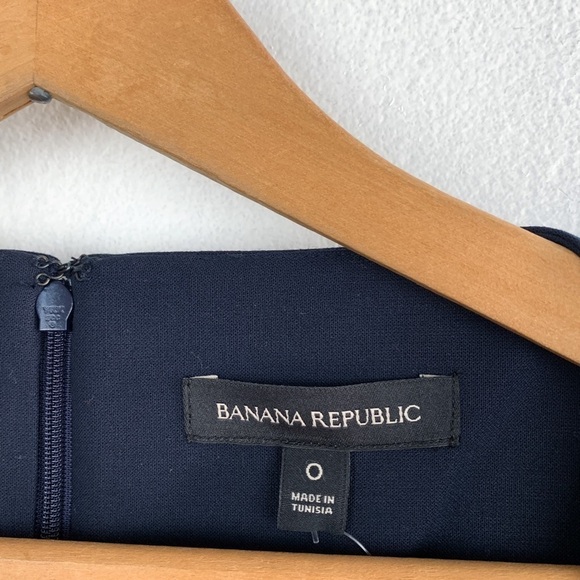 NWT Banana Republic Navy Blue Bell Sleeve Pearl Detail Shift Dress Sz 0 - Picture 6 of 10